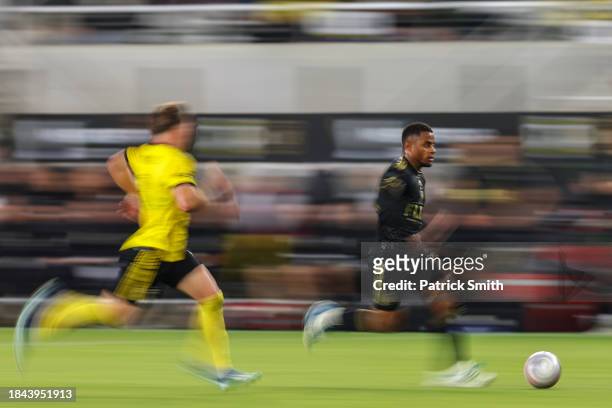 Diego Palacios of Los Angeles FC controls the ball during the second half against the Columbus Crew during the 2023 MLS Cup at Lower.com Field on...