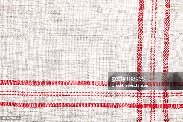 red white dishtowel stoff textur - tischtuch stock-fotos und bilder