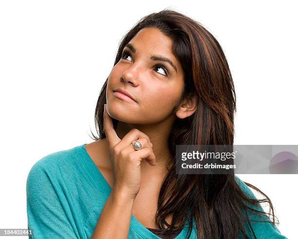 daydreaming mulher jovem pensar e olhar para longe - teenager staring imagens e fotografias de stock