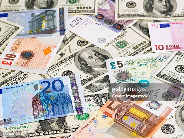 moedas - nota de euro da união europeia imagens e fotografias de stock