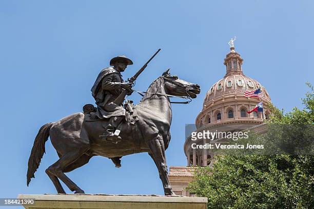 terrys texas rangers, state capitol building - texas state capitol stock-fotos und bilder