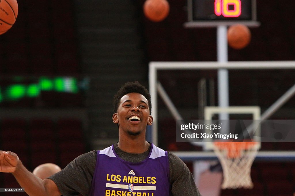 Golden State Warriors v Los Angeles Lakers - Training & Press Conference