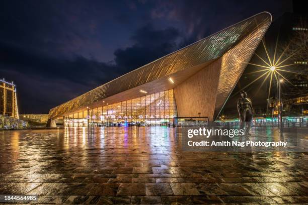 rotterdam centraal station - rotterdam station stock pictures, royalty-free photos & images