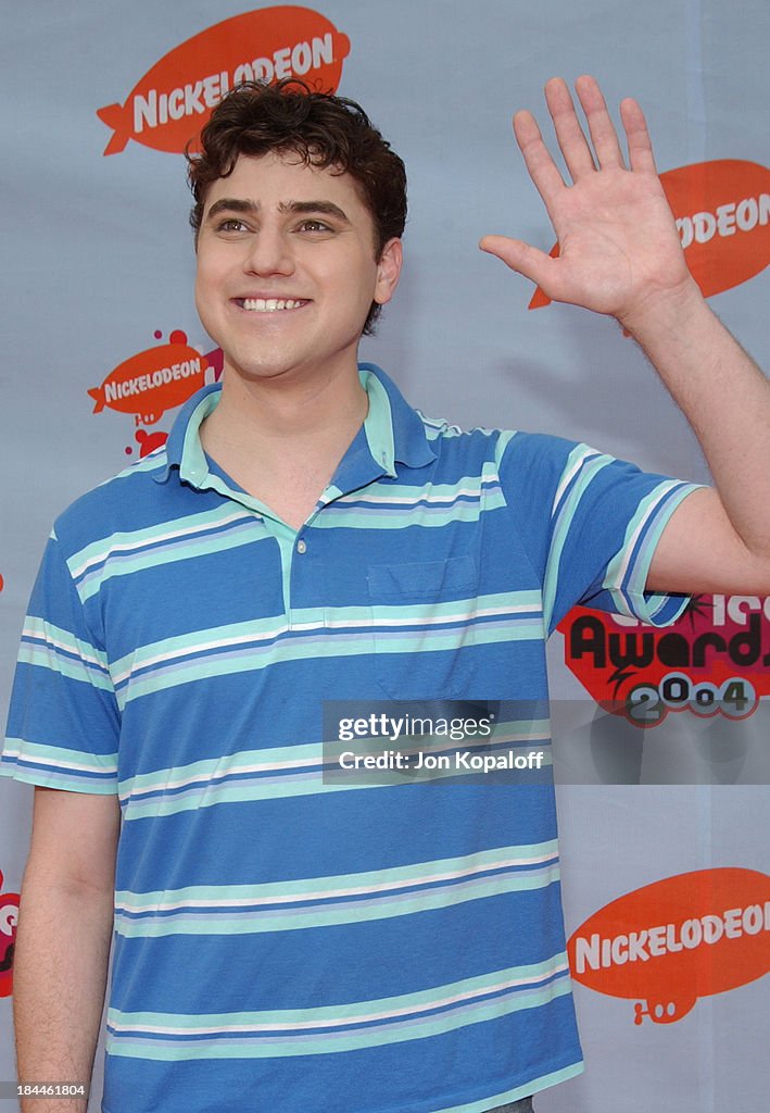 Donovan Patton From Blues Clues During Nickelodeon s 17th Annual donovan-patton-from-blues-clues-during-nickelodeon-s-17th-annual
