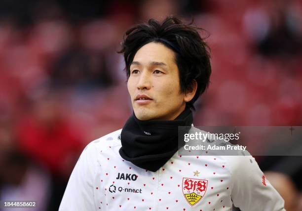 Genki Haraguchi of VfB Stuttgart warms up prior to the Bundesliga match between VfB Stuttgart and Bayer 04 Leverkusen at MHPArena on December 10,...