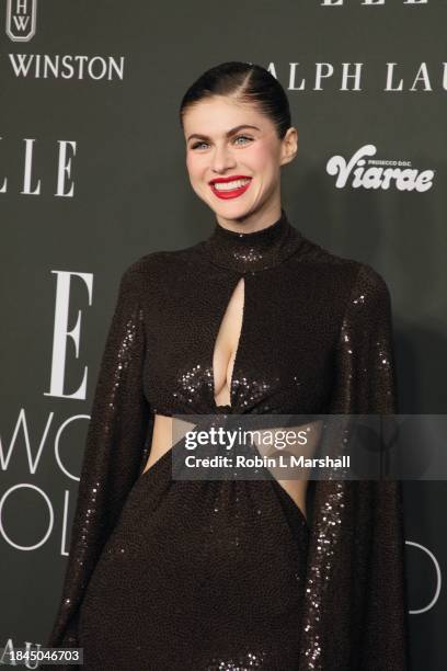 Alexandra Daddario Photos and Premium High Res Pictures - Getty Images