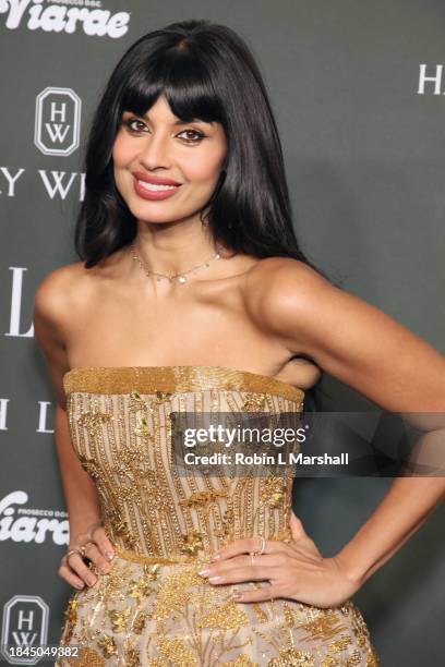 Jameela Jamil attends ELLE's Women in Hollywood Celebration at Nya Studios on December 05, 2023 in Los Angeles, California.