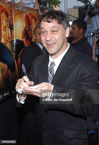 Sam Raimi Biography Spider Man 2 Los Angeles Premiere Photos and Premium High Res Pictures ...