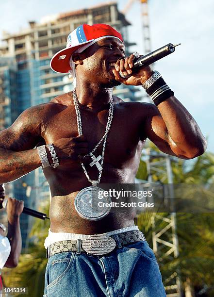 Rapper 50 Cent performs during a taping for "MTV Spring Break 2003" at the Surfcomber Hotel March 12, 2003 in Miami Beach, Florida.