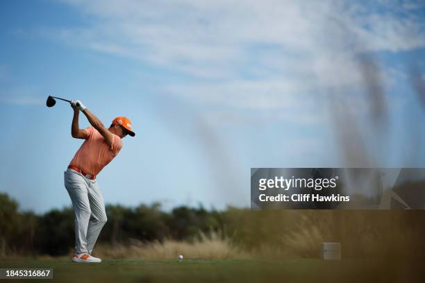 Rickie Fowler of the United States plays his shot from the second tee during the final round of the Grant Thornton Invitational at Tiburon Golf Club...