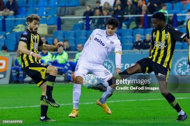 Antonio Satriano of Heracles Almelo Controlls the ball during the Dutch Eredivisie match between Vitesse and Heracles Almelo at Gelredome on December...