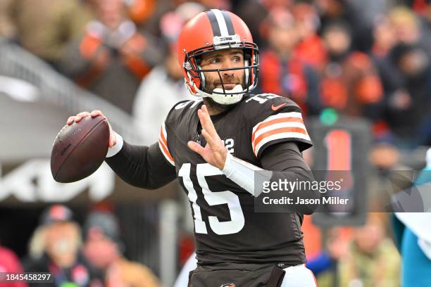Joe Flacco of the Cleveland Browns looks to pass during the second quarter against the Jacksonville Jaguars at Cleveland Browns Stadium on December...