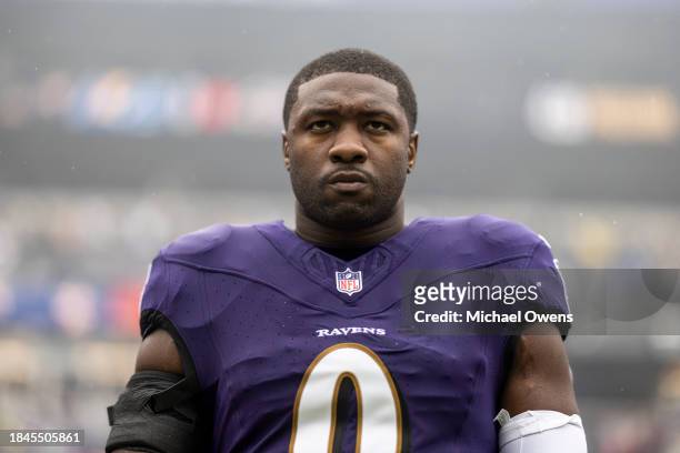 Roquan Smith of the Baltimore Ravens looks on during the national anthem prior to an NFL football game between the Baltimore Ravens and the Los...