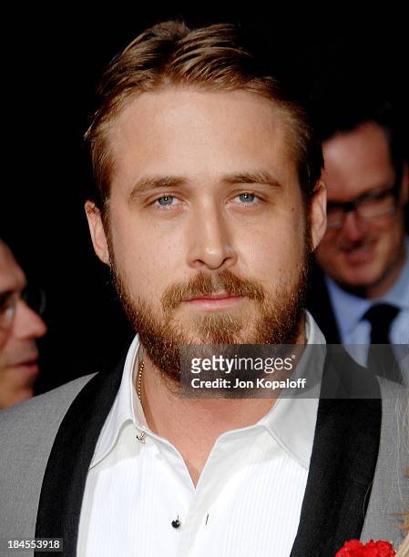 Actor Ryan Gosling arrives at the Los Angeles Premiere "Lars and The Real Girl" at the Academy of Motion Picture Arts & Sciences on October 2, 2007...