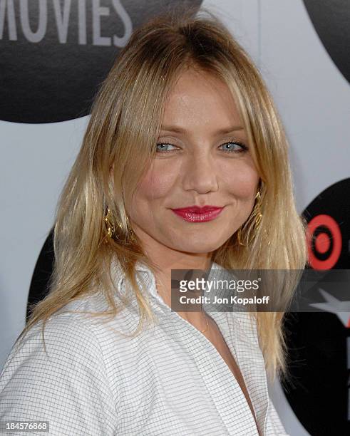 Actress Cameron Diaz arrives at the AFI Night at the Movies presented by TARGET at the Arclight Theater on October 1, 2008 in Hollywood, California.