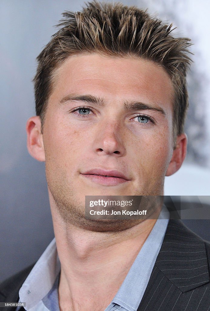 Invictus Los Angeles Premiere - Arrivals
