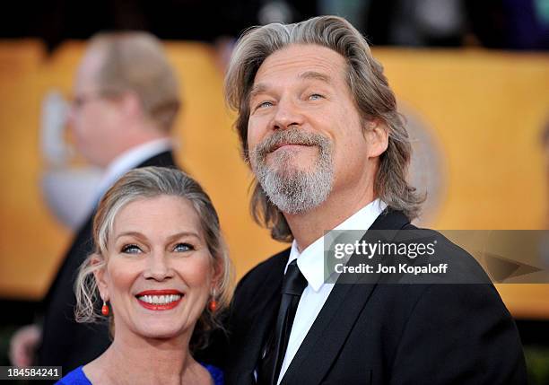 Actor Jeff Bridges and wife Susan Bridges arrive at the 16th Annual Screen Actors Guild Awards held at the Shrine Auditorium on January 23, 2010 in...
