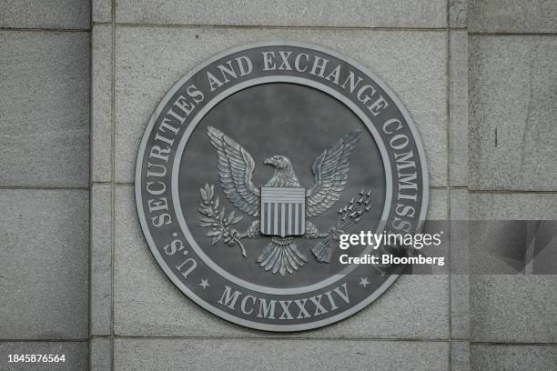 The US Securities and Exchange Commission headquarters in Washington, DC, US, on Wednesday, Dec 2023. Hedge funds and brokerages have new...