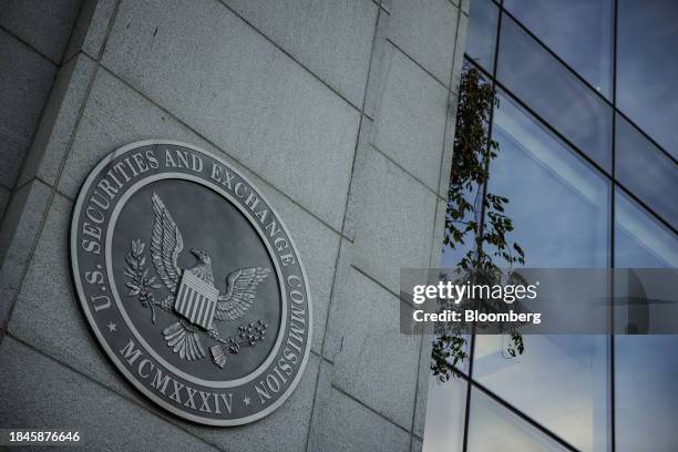 The US Securities and Exchange Commission headquarters in Washington, DC, US, on Wednesday, Dec 2023. Hedge funds and brokerages have new...