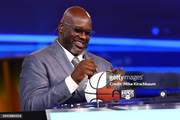 Shaquille O'Neal smiles before the game between the New Orleans Pelicans and Los Angeles Lakers as part of the 2023 NBA In-Season Tournament on...
