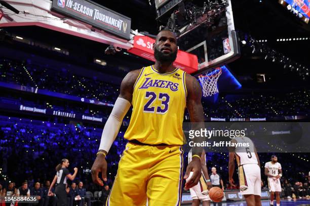 LeBron James of the Los Angeles Lakers looks on during the game against the New Orleans Pelicans during the semifinals of the In-Season Tournament on...