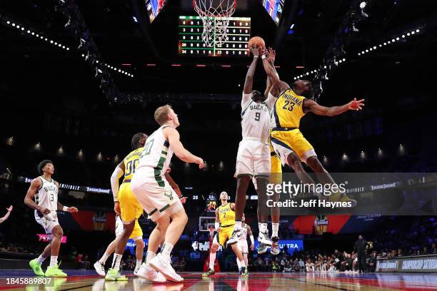 Bobby Portis of the Milwaukee Bucks rebounds during the game against the Indiana Pacers during the semifinals of the In-Season Tournament on December...