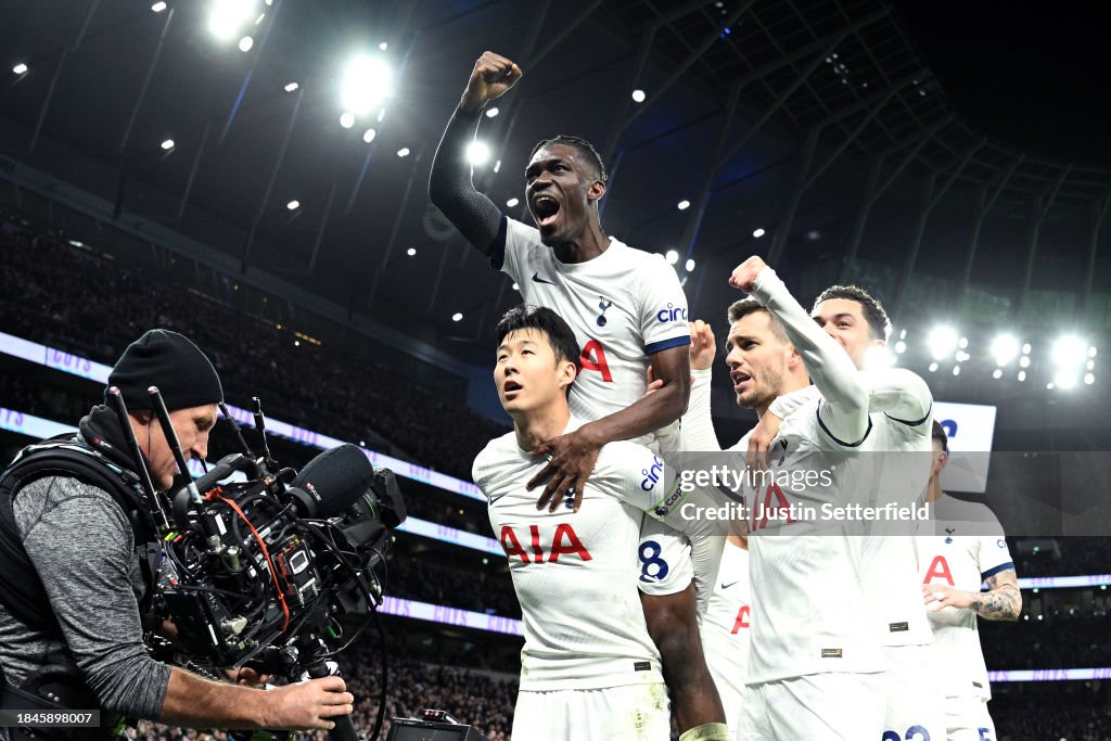 Tottenham Hotspur v Newcastle United - Premier League