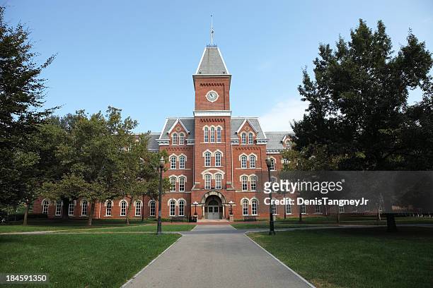 ohio state university - university campus stock pictures, royalty-free photos & images