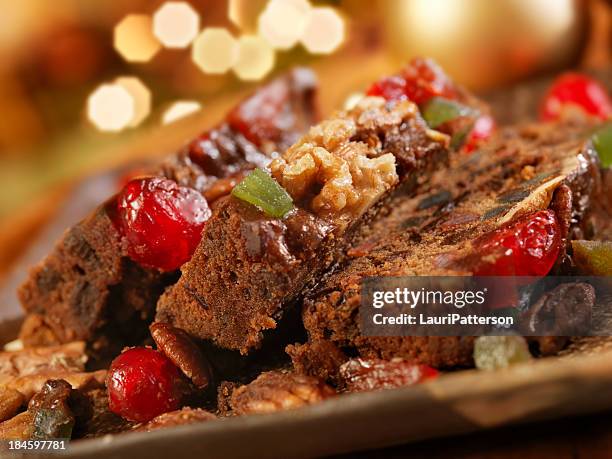 fruit cake at christmas - fruitcake stock pictures, royalty-free photos & images