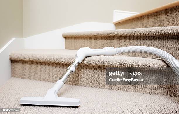 staubsauger - carpet stairs stock-fotos und bilder