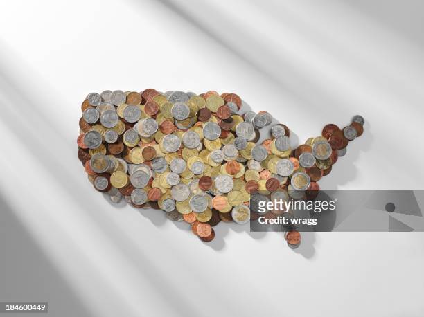 american states on paper - us paper currency stock pictures, royalty-free photos & images