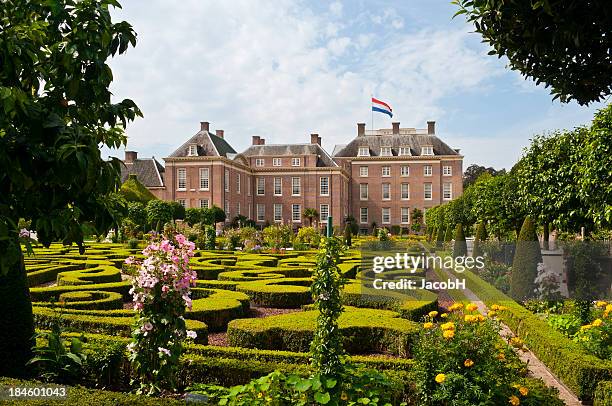 royal palace het loo - apeldoorn stock-fotos und bilder