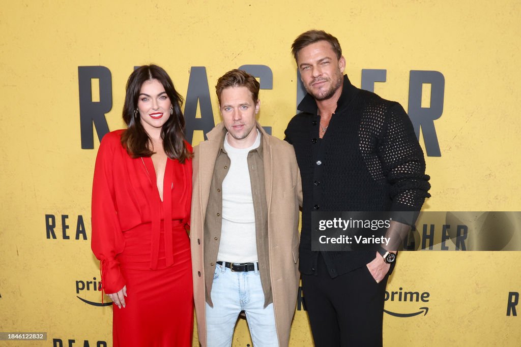 Sean Risher Serinda Swan, Shaun Sipos and Alan Ritchson at the Los Angeles... News ...