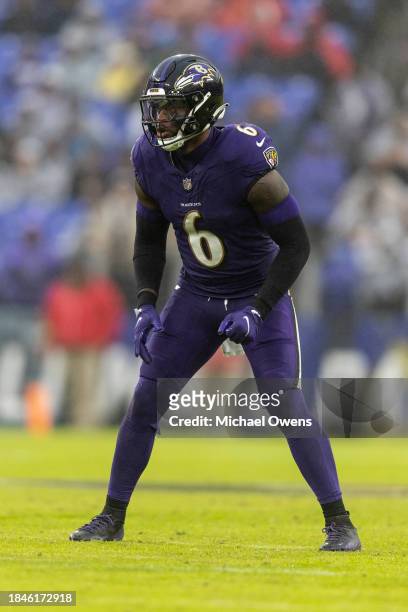 Patrick Queen of the Baltimore Ravens lines up during an NFL football game between the Baltimore Ravens and the Los Angeles Rams at M&T Bank Stadium...