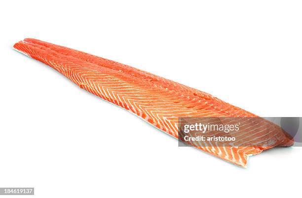 whole salmon fillet, isolated on white - geheel stockfoto's en -beelden