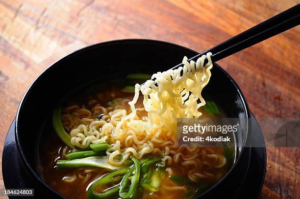 ramen - ramen noodles stock pictures, royalty-free photos & images