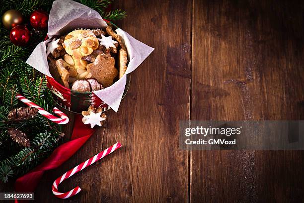 decorated holiday christmas cookies and biscuits - shortbread stock pictures, royalty-free photos & images