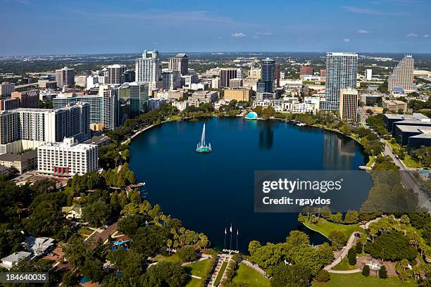 horizonte de la ciudad de orlando, florida - orlando fotografías e imágenes de stock