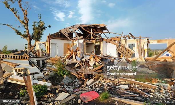 home destroyed by tornado - damaged stock pictures, royalty-free photos & images