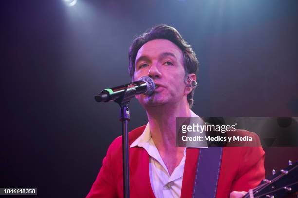 Singer Leonardo de Lozanne performs during the Show `A Christmas Day With Elvis´ at Lunario on December 10, 2023 in Mexico City, Mexico.
