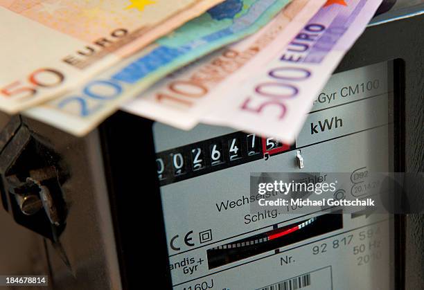 Bank Note Meter 36 Bank Of Electric Meters Stock Photos, High-Res Pictures, and Images ...