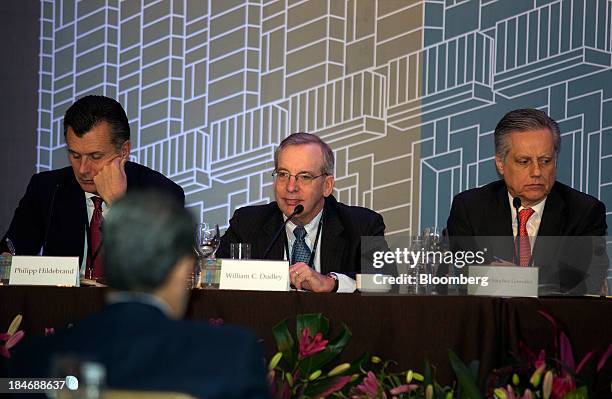 William C. Dudley, president of the Federal Reserve Bank of New York, center, speaks during the Banco de Mexico 20th Anniversary Of Independence...