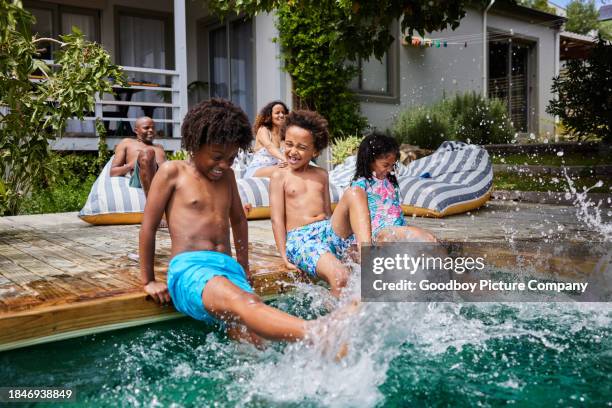 Splashing Pool 11,106 Kids Splashing Pool Stock Photos, High-Res Pictures, and Images ...