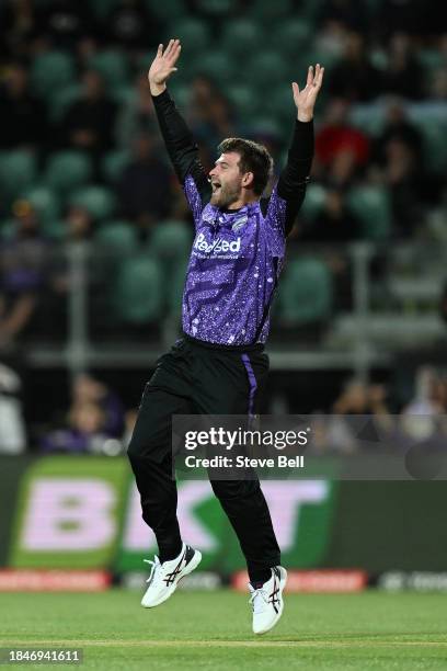 Corey Anderson of the Hurricanes appeals during the BBL match between Hobart Hurricanes and Sydney Sixers at University of Tasmania Stadium, on...