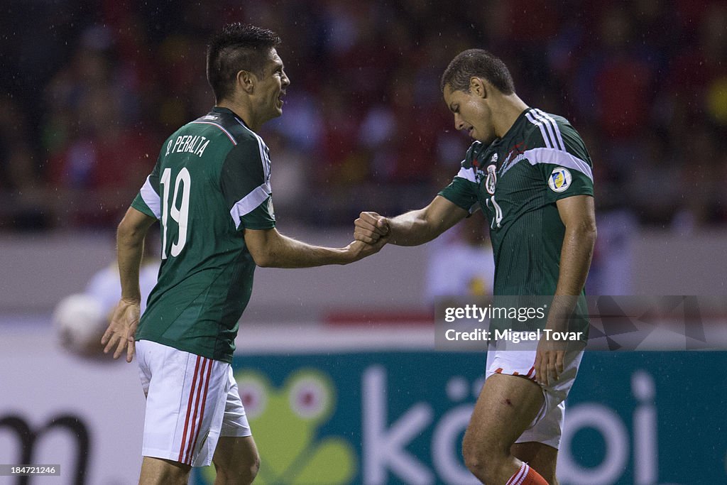 Costa Rica v Mexico - FIFA World Cup 2014 Qualifiers