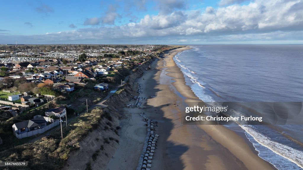 Demolition Starts For Teetering Clifftop Holiday Homes In Hemsby