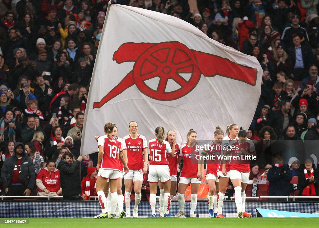 Arsenal FC v Chelsea FC - Barclays Women´s Super League