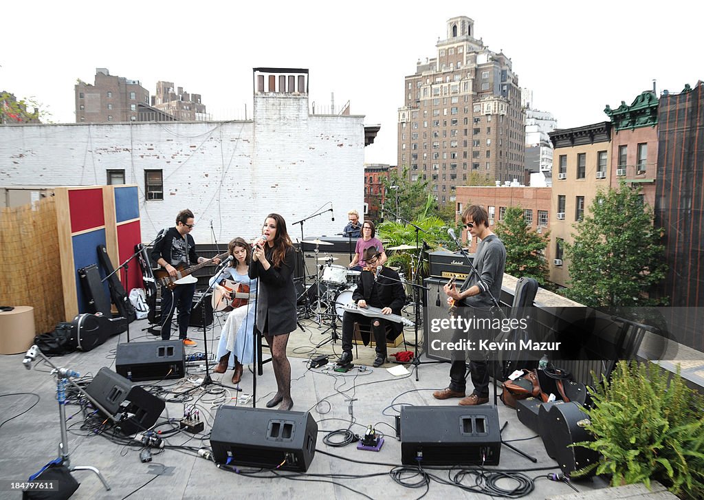 Spacehog With Special Guests Liv Tyler, Sean Lennon, Charlotte Kemp Muhl Perform Live On A NYC Rooftop Benefitting David Lynch Foundation