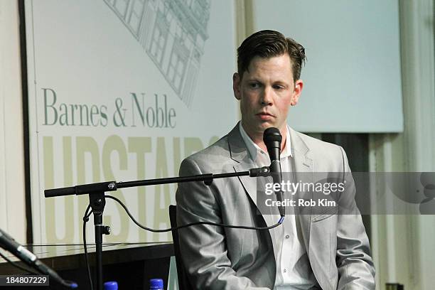 Christopher Rice Current 92 Anne Rice Signs Copies Of The Wolf Gift Stock Photos, High-Res ...