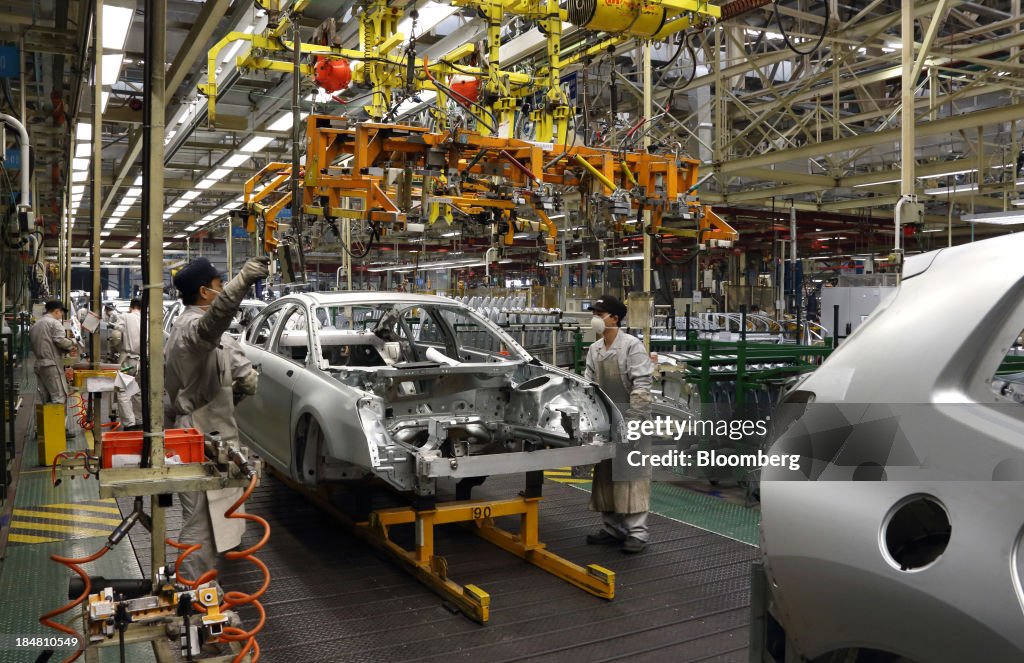 Inside A Dongfend Dongfeng Peugeot-Citroen Plant